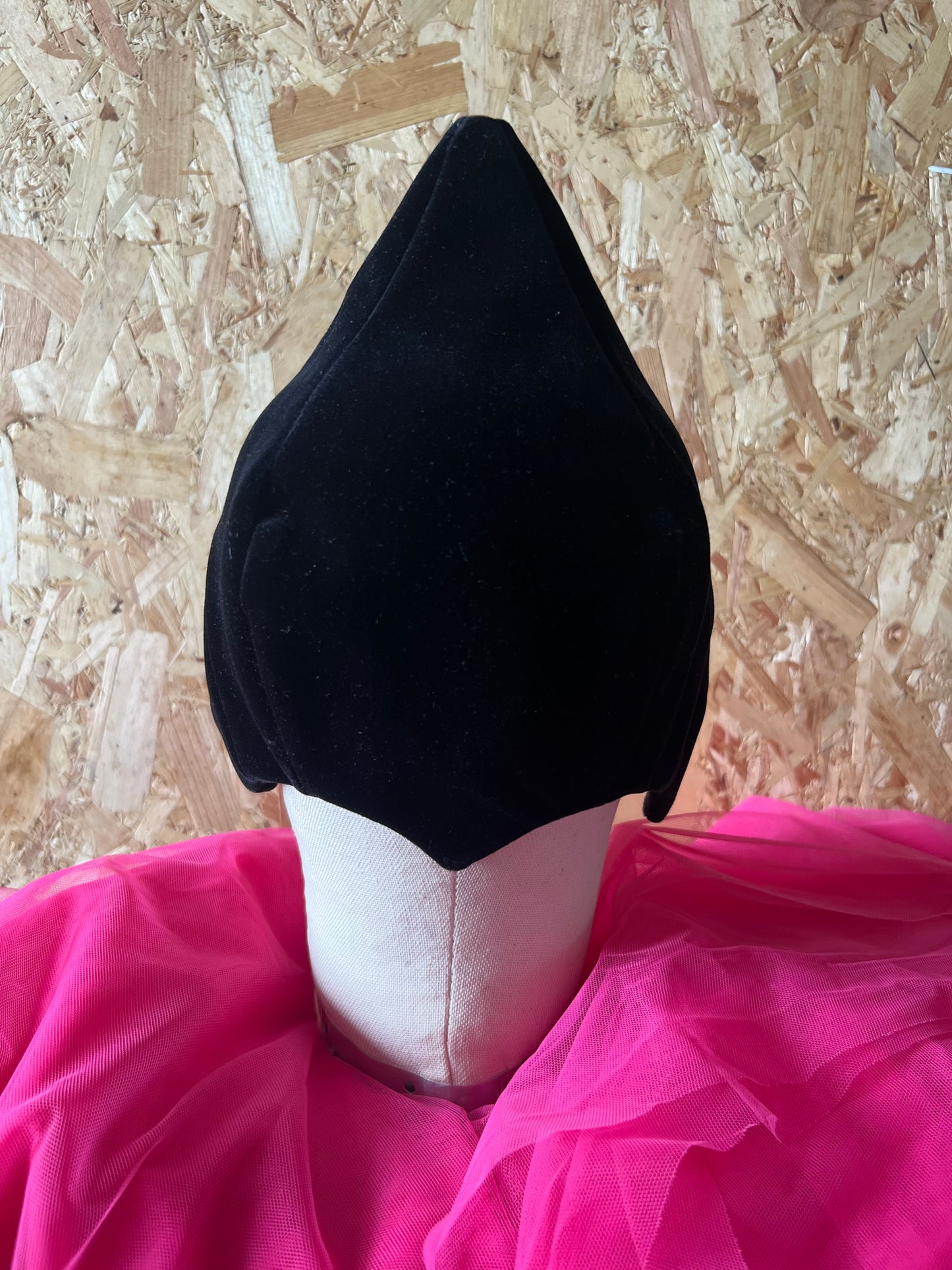 Sample Velvet ‘add a little height hat’