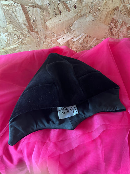 Sample Velvet ‘add a little height hat’