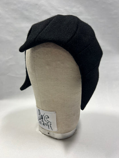 ‘Wonky widow’s peak’ hat