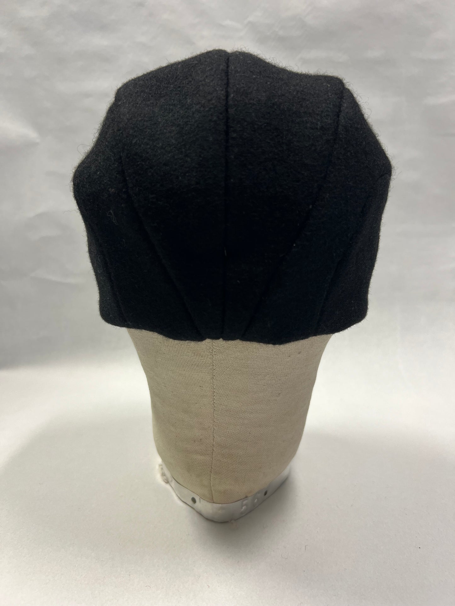 ‘Veiled Pilot’ bonnet