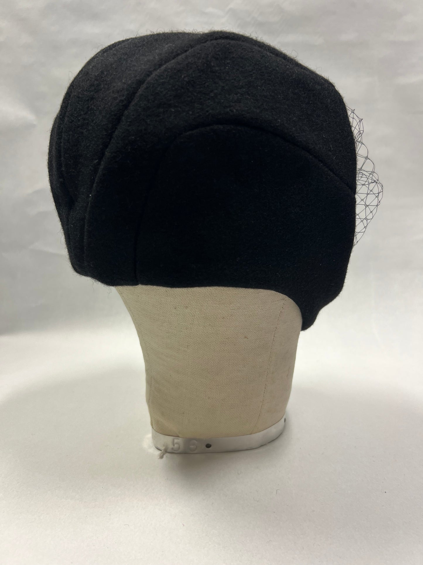 ‘Veiled Pilot’ bonnet