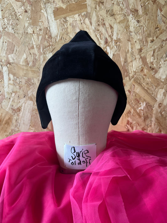 Sample Velvet ‘add a little height hat’
