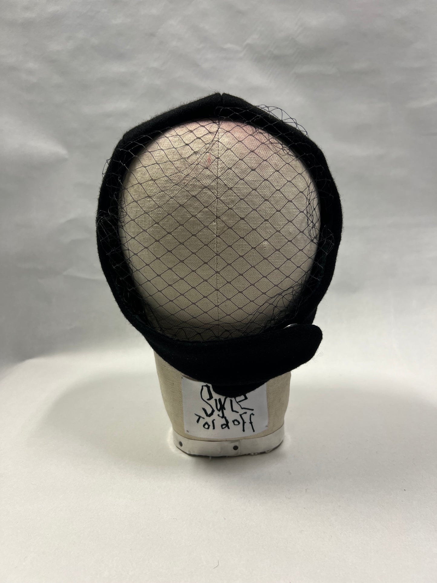 ‘Veiled Pilot’ bonnet