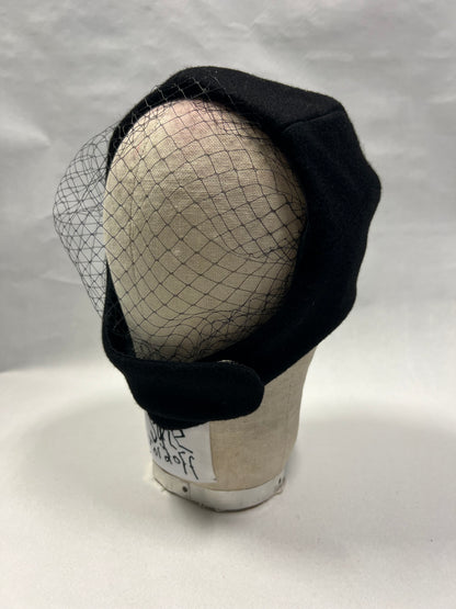‘Veiled Pilot’ bonnet
