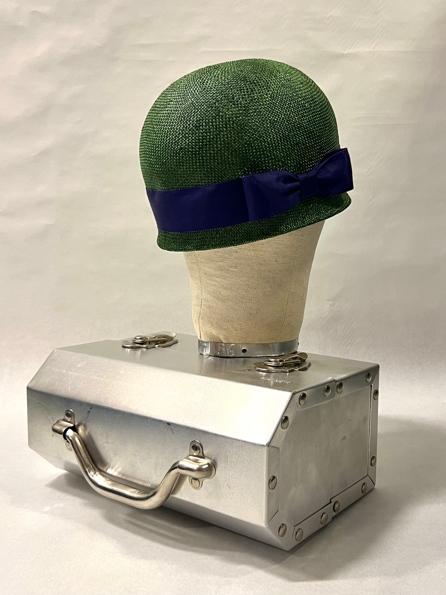 "MILITARY CLOCHE" hat