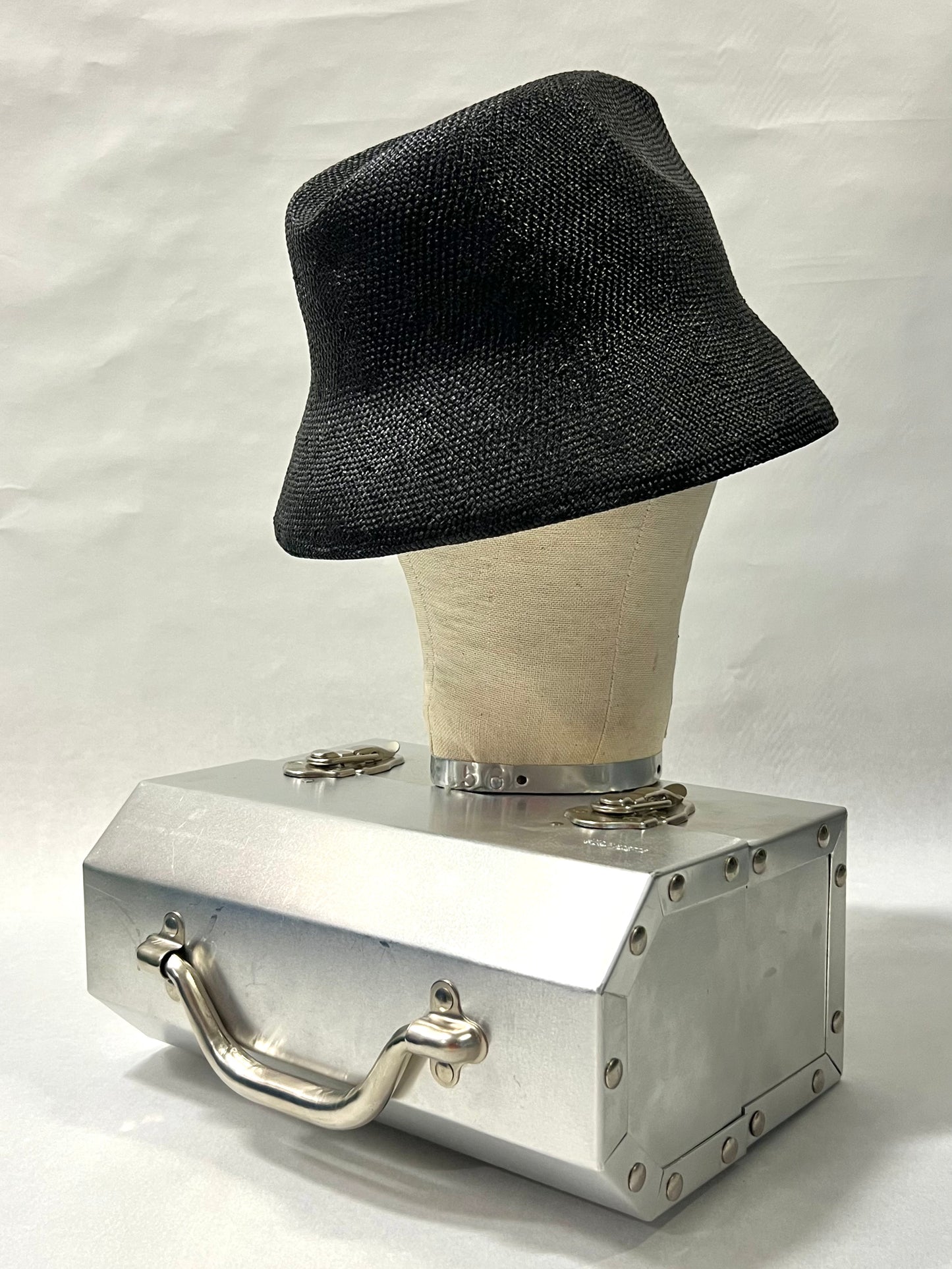 "PARTYING ON THE INSIDE" black hat