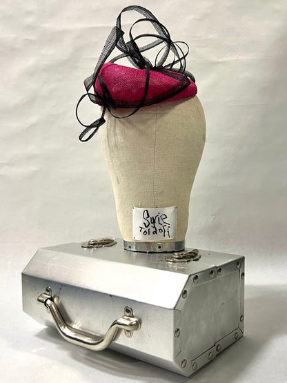 "SCRIBBLE" headpiece
